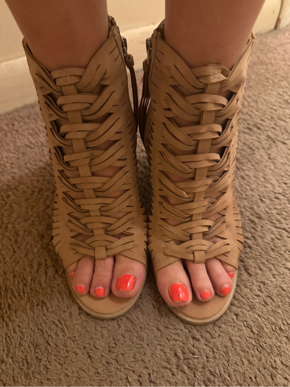 Dolce Vita Tan Woven Open-Toe Heeled Sandals